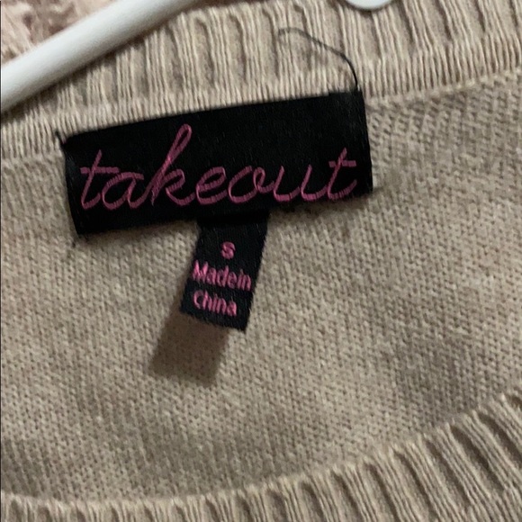 Women’s dress - Picture 2 of 3